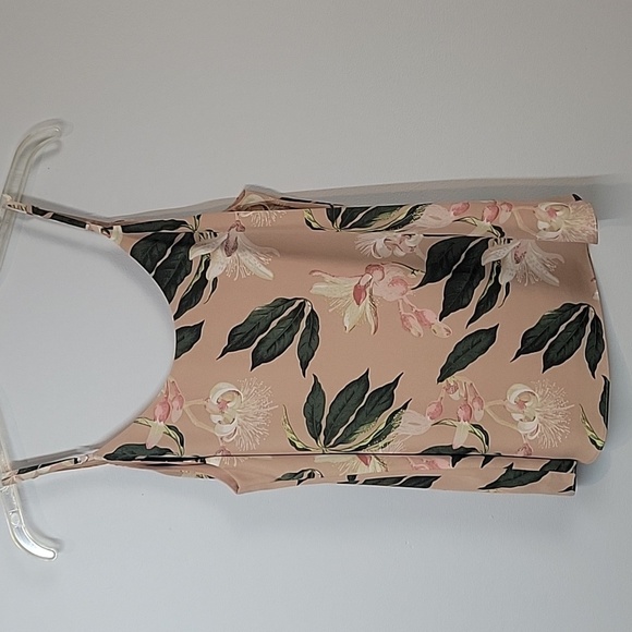 Babaton Everly floral cami - Picture 7 of 10